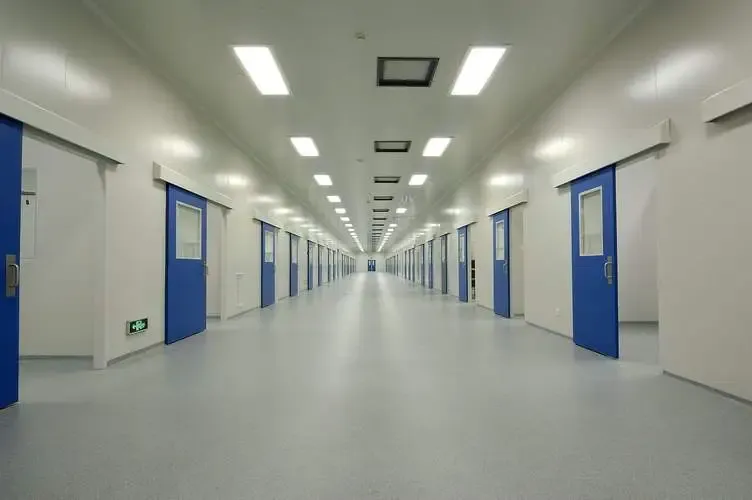 GMP净化工程，洁净车间、厂房、车间、办公、宿舍、酒店、洁净厂房、化妆品车间、
乳化车间、电子光学、食品日化、医疗器械、生物制药等整体解决方案。专业钢结构、GMP净化车间、洁净板夹芯板隔断吊顶、冷库、环氧地坪、通风换气、
恒温空调、机电设备、净化水设备、消毒杀菌、防爆实验室、水电工程、污水处理